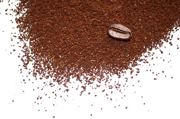ground coffee vs instant coffee