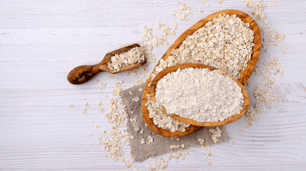 How to make oat flour in a blender